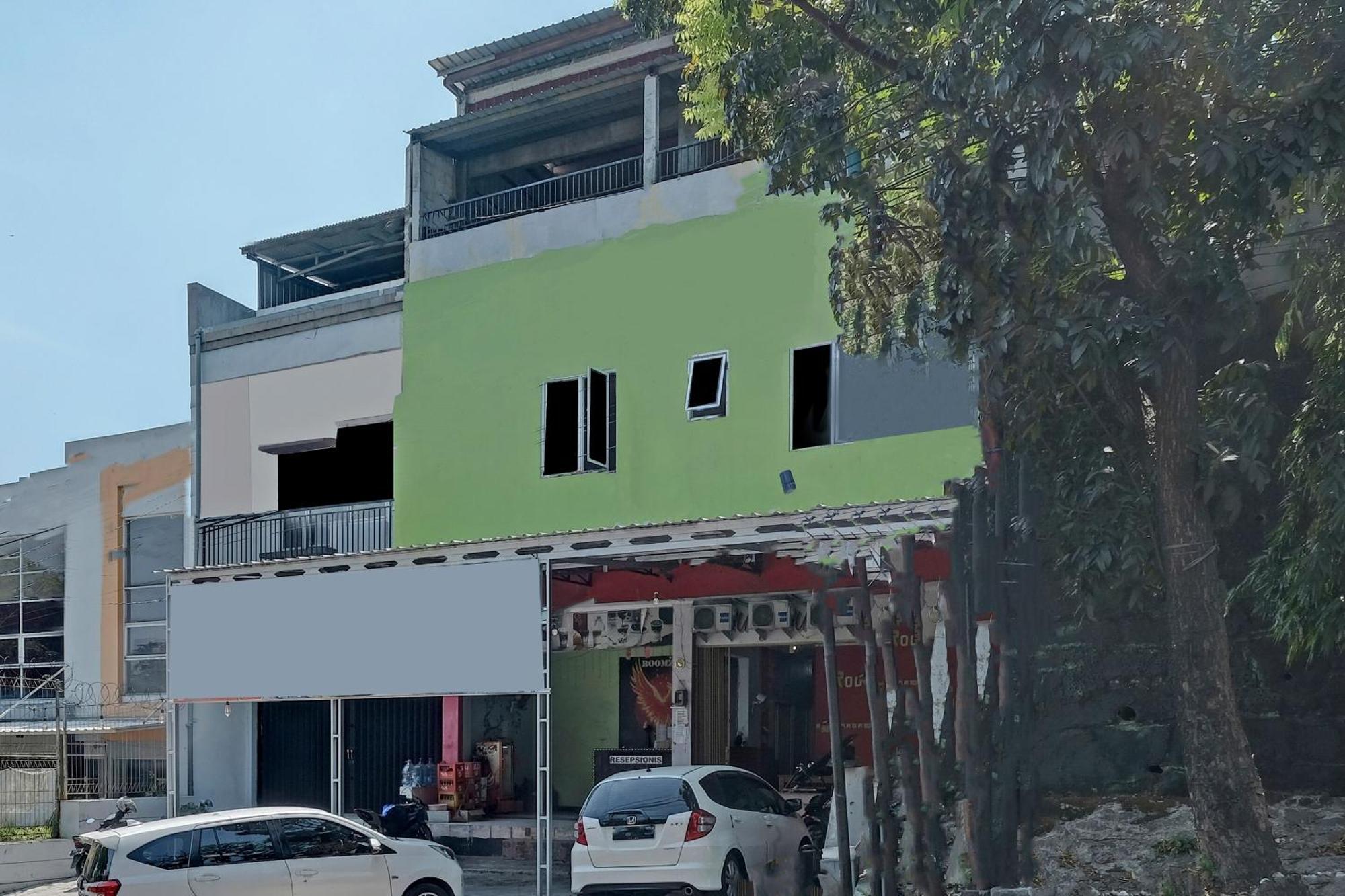 Oyo Life 92877 Hotel Rainbow 7296 Semarang Eksteriør bilde